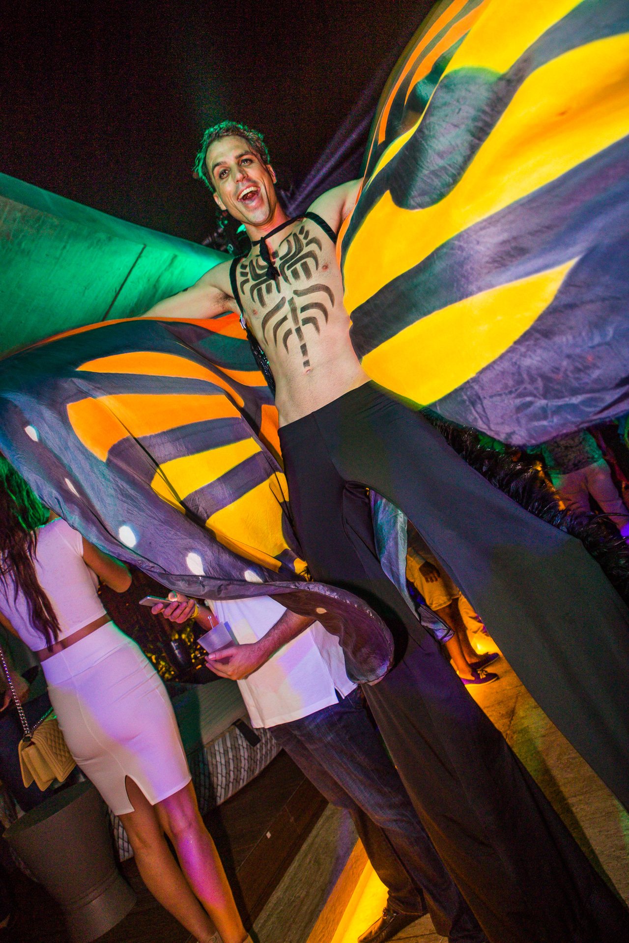 Stilt Walker playa del carmen thompson hotel lucent dossier